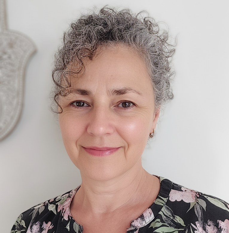 Swetlana Wardé Frau lächelt